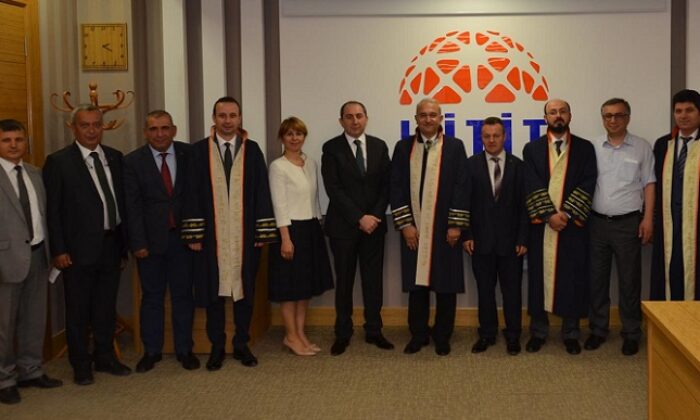 UNVANDA YÜKSELENLER CÜBBE GİYDİ