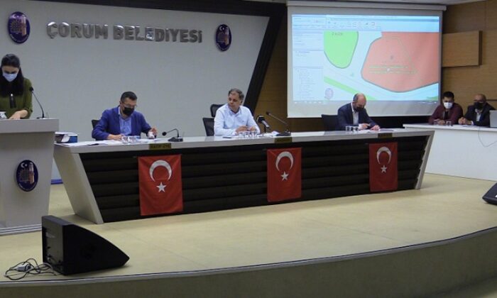 BENZİNLİK ARSASININ İHALESİ YAPILDI