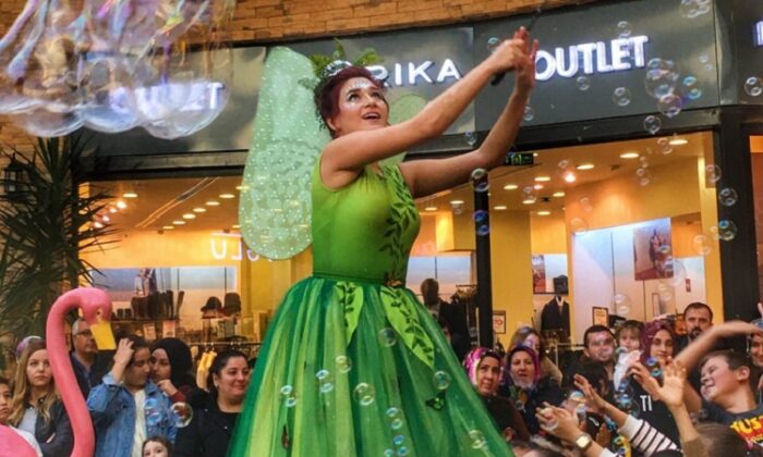 AHL PARK AVM ÇOCUKLARI BEKLİYOR