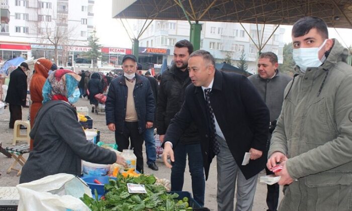 CUMA PAZARININ ETRAFI KAPATILSIN