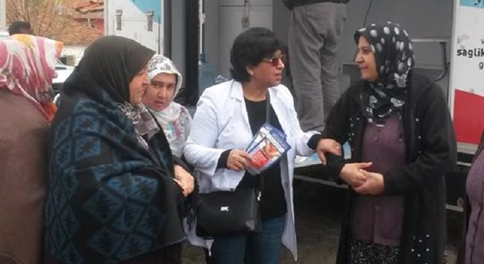 HALKI BİLİNÇLENDİRMEK İÇİN KÖYLERDELER