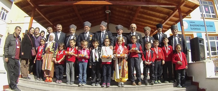 ÖĞRENCİLERDEN HARİKA ÇANAKKALE PROGRAMI