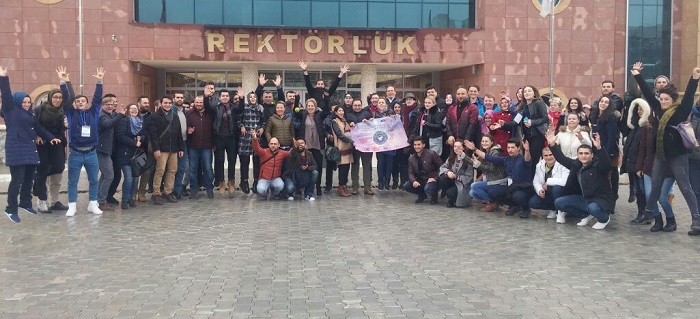 DÜNYA GENÇLİĞİ ÇORUM’DA