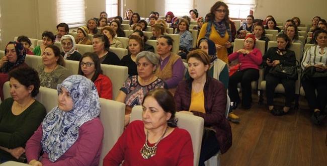 KADINLARA ÇÖLYAK HASTALIĞI ANLATILDI
