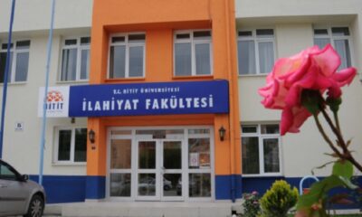 HİTİT İLAHİYAT’TA BİRİNCİLİK KÜRSÜSÜNDE