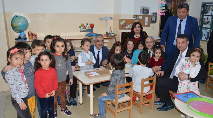 Eğitimde Montessori Sistemini İncelediler