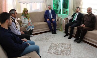 ŞEHİT AİLELERİNİ ZİYARET ETTİLER