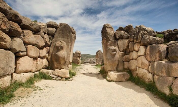 HATTUŞA’DA PURİLLİYA BAHAR BAYRAMI