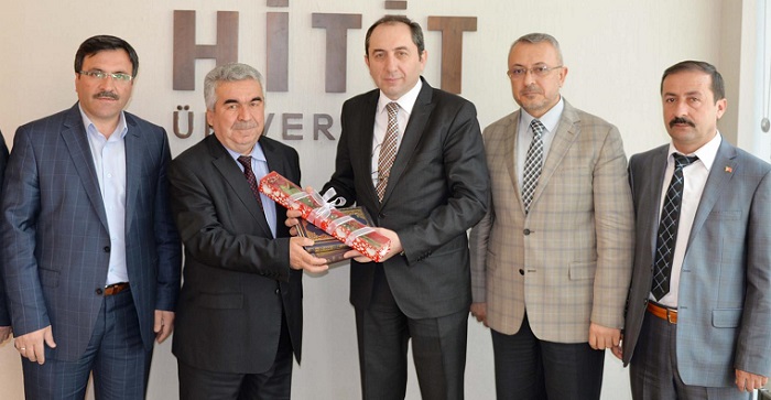 REKTÖR’E KUTLU DOĞUM DAVETİ