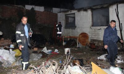 KÖYDE YANGIN ÇIKTI BİR AHIR İKİ EV YANDI