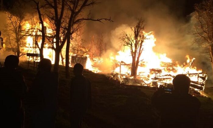 KARGI’DA FECİ YANGIN: BİR KÖY YANDI