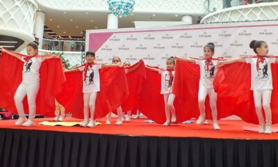 KARŞIYAKA MİNİKLERİNDEN MUHTEŞEM GÖSTERİ