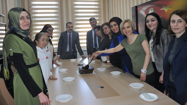 EBELER HAFTASINI KUTLADILAR