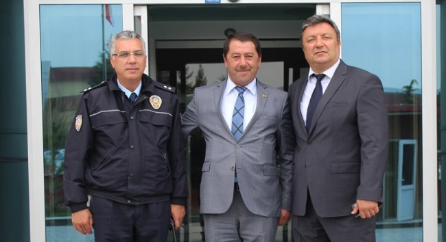 ŞAHİN, POLİS TEŞKİLATINA MİNNATTARIZ