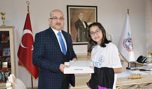 ÇORUMLU GENCİN TÜBİTAK BAŞARISI