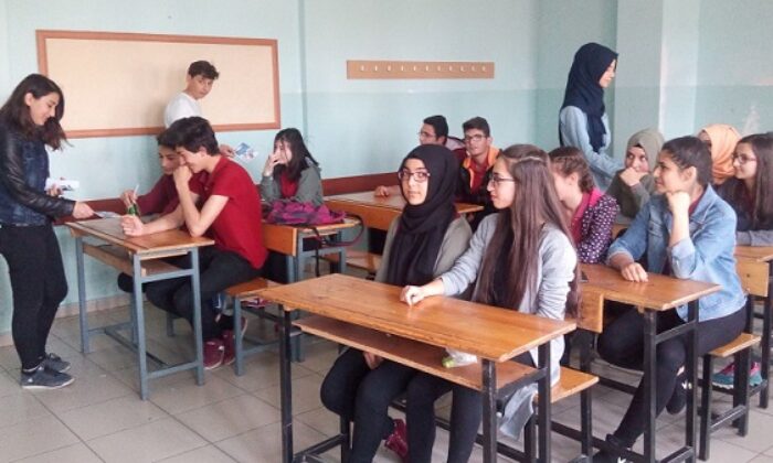 DUYARLI ÖĞRENCİLERDEN ANLAMLI KAMPANYA