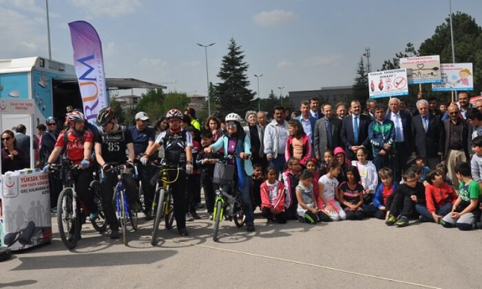 SAĞLIK İÇİN HAREKET ETTİLER