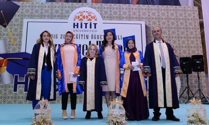 HİTİT’DE MEZUNİYET SEVİNCİ YAŞANDI