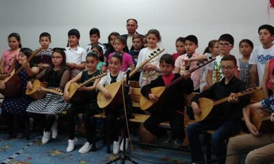 ÖĞRENCİLERDEN MÜZİK ZİYAFETİ