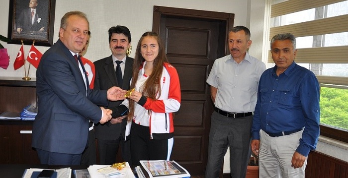 KÜBRA YILMAZ MİLLİ TAKIMA SEÇİLDİ