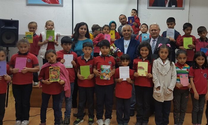 YAZAR ŞAHİN’İ KONUK ETTİLER