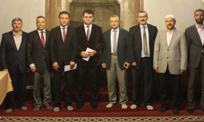 HUTBE OKUMADA YARIŞTILAR