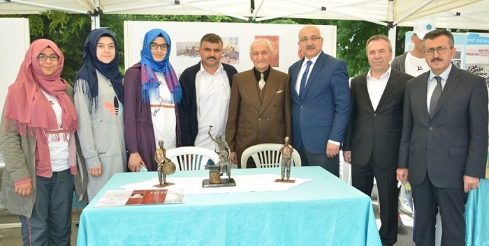 TÜBİTAK 4006 BİLİM FUARI AÇILDI