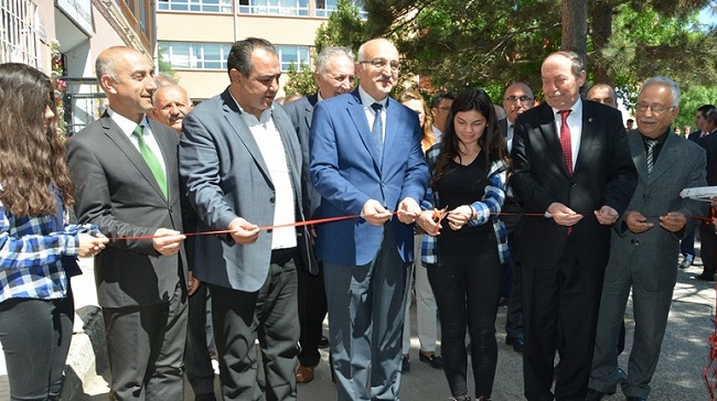 ETİ’DE TÜBİTAK BİLİM FUARI AÇILDI