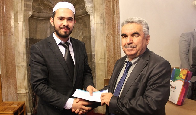 GENÇ İMAM HAFIZLIKTA BİRİNCİ OLDU