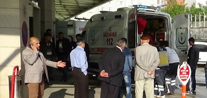 KİRAZ TOPLARKEN AĞAÇTAN DÜŞTÜ