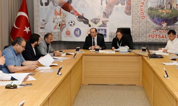 KADEŞ SEMPOZYUMU GÖRÜŞÜLDÜ