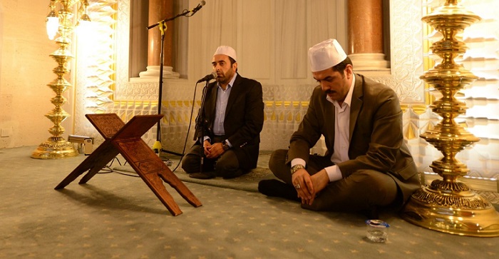 KADİR GECESİNDE KUR’AN ZİYAFETİ