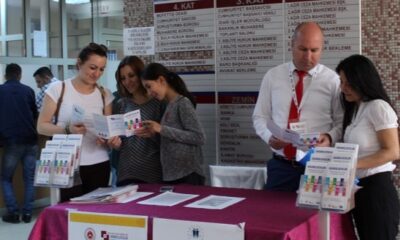 ADLİYEDE ARABULUCULUK STANDI AÇILDI