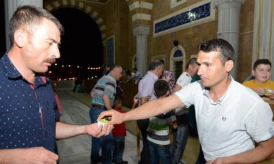 BELEDİYE 35 BİN LOKUM DAĞITTI