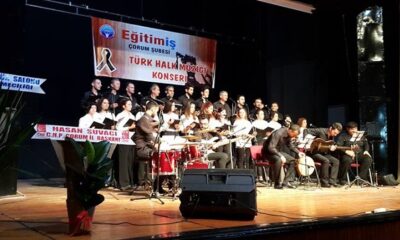 EĞİTİM-İŞ KOROSUNDAN TÜRKÜ ZİYAFETİ