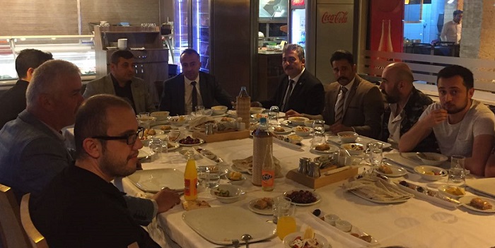 TÜRKAV ÜYELERİ İFTARDA BULUŞTU