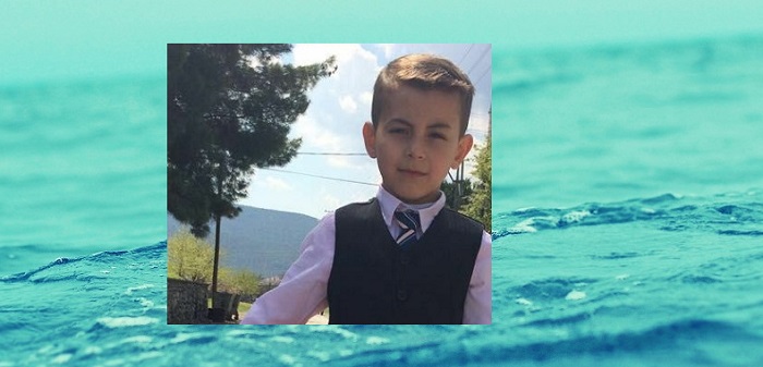 MİNİK MERT HAVUZDA BOĞULDU