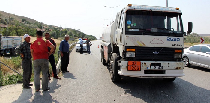 TANKER İLE TRAKTÖR ÇARPIŞTI