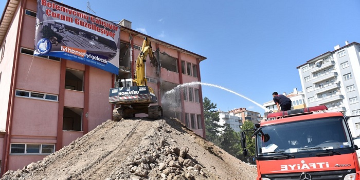 ÇORUM İL GENEL MECLİSİ YIKILDI