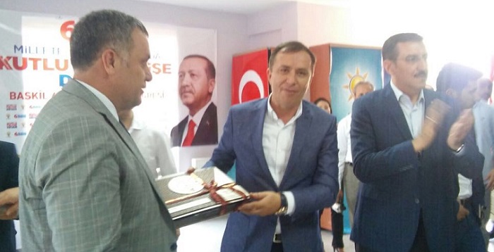 CEYLAN ELAZIĞ’DA KONGRE YÖNETTİ
