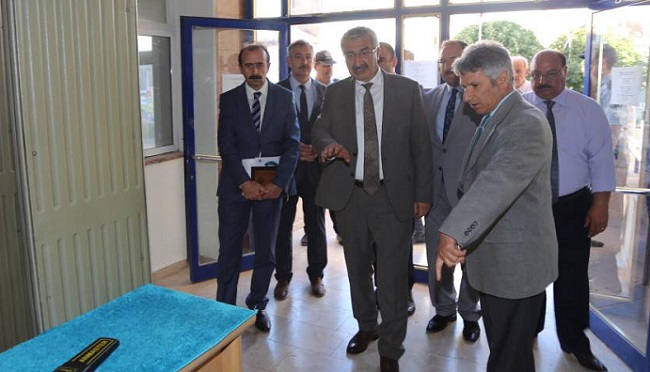 VALİ KILIÇ’TAN EK BİNADA İNCELEME