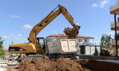 ÇORUM BELEDİYESİNDEN YOL ATAĞI