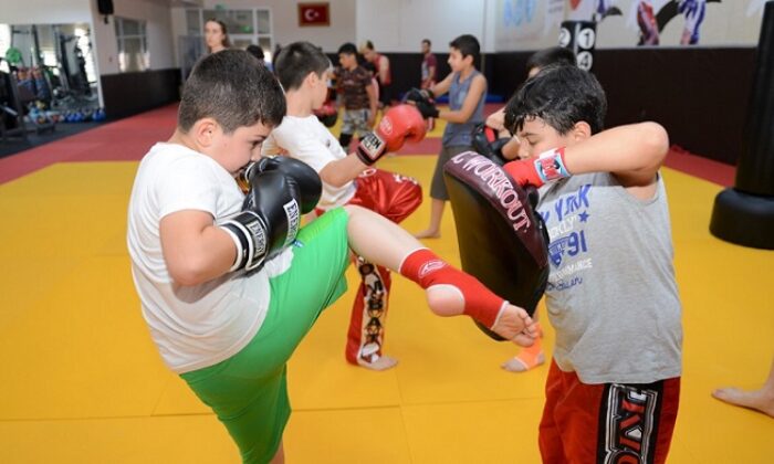 ÇORUM’DA GENÇLERİN YILDIZI PARLIYOR