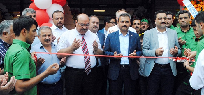 EMEK LOKANTASINA GÖRKEMLİ AÇILIŞ