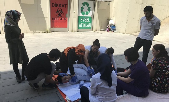 AMBULANS ÇALIŞANLARINA EĞİTİM