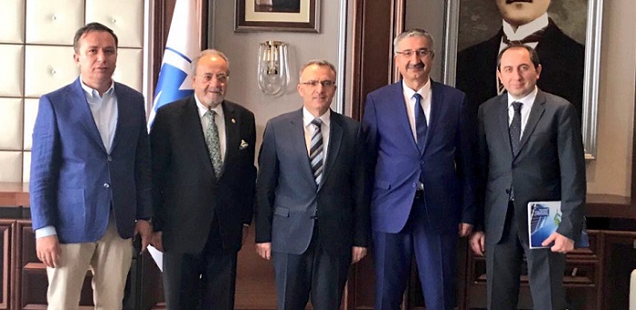 ÇORUM’UN SORUNLARI BAKAN’A İLETİLDİ