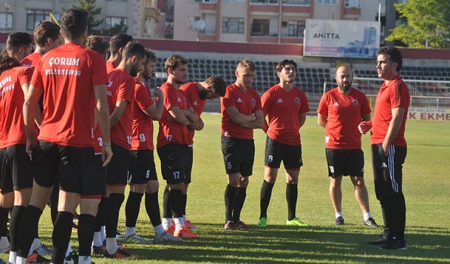 KAZANMAK İÇİN SAHAYA ÇIKACAKLAR