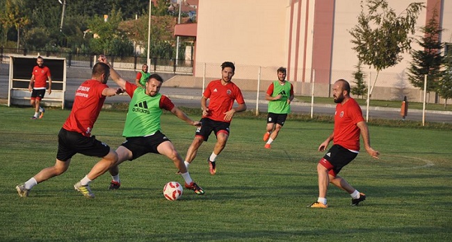 BELEDİYESPOR 3 PUANA ODAKLANDI