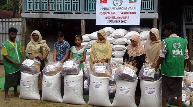 ARAKAN’A YARDIM ULAŞTIRDILAR