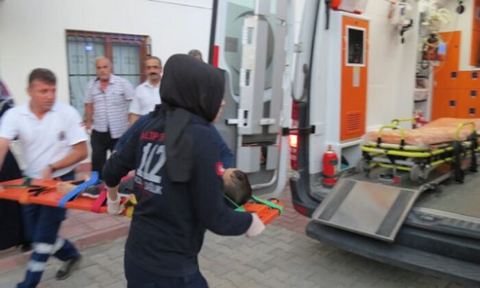 2 YAŞINDAKİ ÇOCUK BALKONDAN DÜŞTÜ